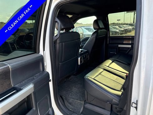 Used 2022 Ford F250 Lariat w/ Lariat Value Package AWD/4WD image 7
