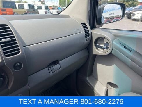 Used 2011 Nissan Xterra X AWD/4WD image 22
