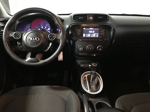 Used 2017 Kia Soul FWD image 21