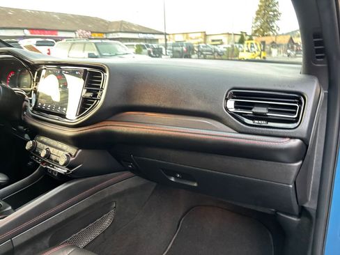 Used 2025 Dodge Durango GT AWD/4WD image 27
