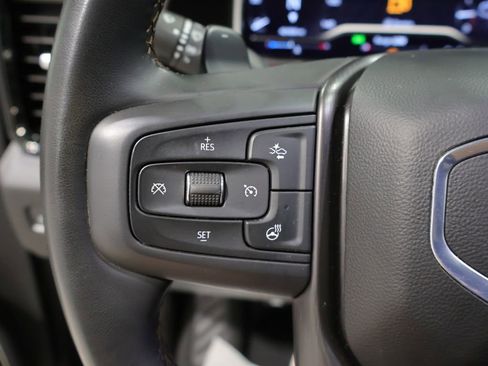 Used 2025 GMC Sierra 1500 AT4 w/ AT4 Premium Package AWD/4WD image 37