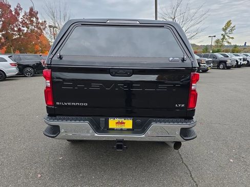 Certified 2020 Chevrolet Silverado 3500 LTZ w/ LTZ Premium Package image 5