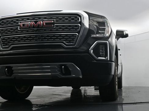 Used 2019 GMC Sierra 1500 Denali w/ Denali Ultimate Package AWD/4WD image 19
