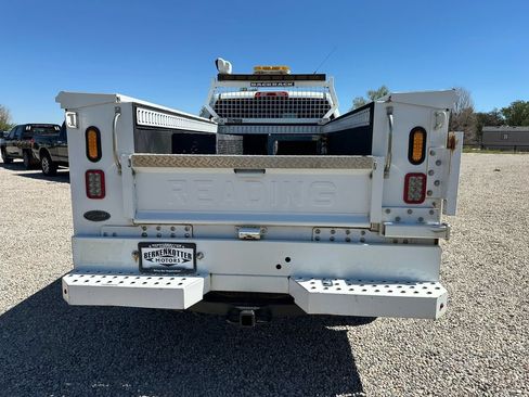 Used 2017 Chevrolet Silverado 3500 W/T w/ WT Fleet Convenience Package AWD/4WD image 9