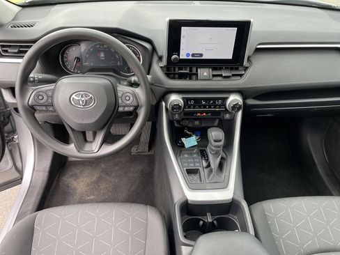Used 2024 Toyota RAV4 XLE w/ Convenience Package AWD/4WD image 15