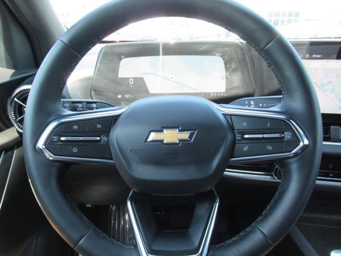 Certified 2026 Chevrolet Equinox LT FWD image 22
