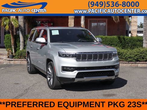 Used 2022 Jeep Grand Wagoneer Series II w/ Convenience Group III AWD/4WD image 1