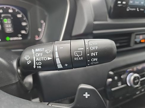 Used 2024 Honda Pilot Elite image 48