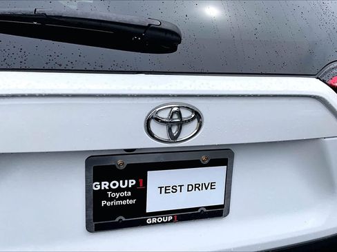 Certified 2025 Toyota RAV4 XLE AWD/4WD image 31