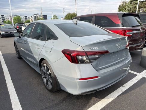 Used 2025 Honda Civic Sport image 2