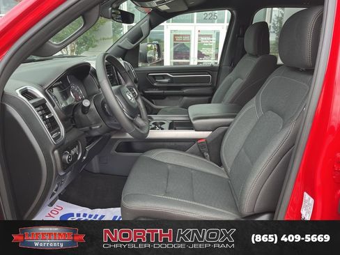 Used 2025 RAM 1500 Lone Star AWD/4WD image 4