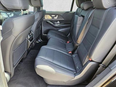 New 2026 Mercedes-Benz GLS 580 4MATIC image 16