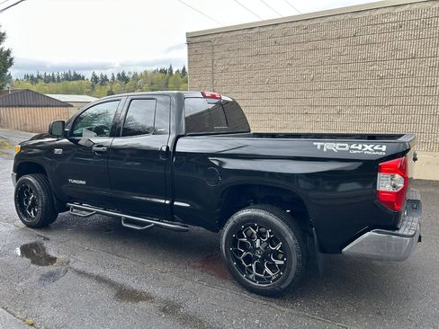 Used 2014 Toyota Tundra SR5 w/ TRD Off Road Package AWD/4WD image 7