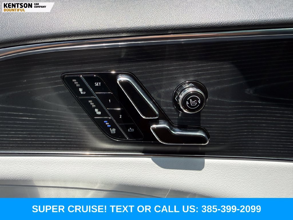 Used 2024 Cadillac Lyriq Sport w/ LPO, Floor Liner Package AWD/4WD image 19