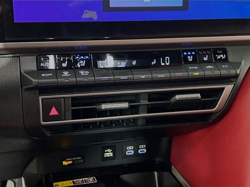 Used 2025 Toyota Camry XSE w/ Premium Plus Package image 26