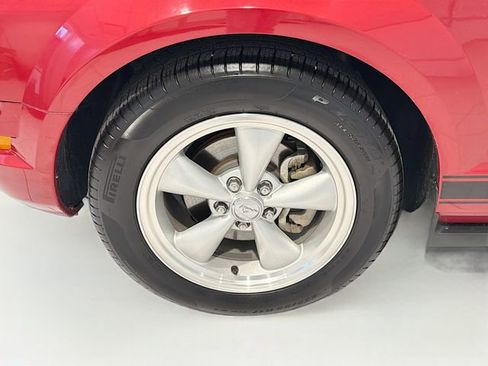 Used 2008 Ford Mustang Premium image 23