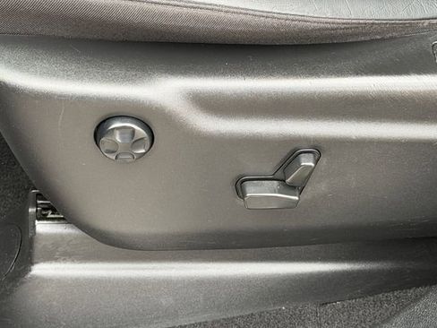 Used 2021 Dodge Durango R/T w/ Blacktop Package image 21