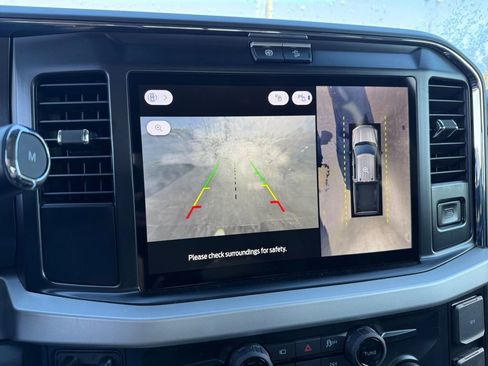 New 2026 Ford F250 XLT w/ XLT Premium Package AWD/4WD image 25