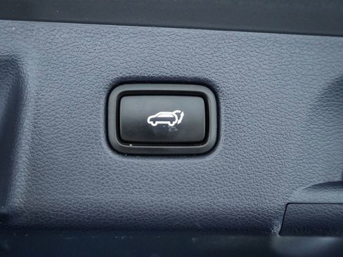 Used 2021 Hyundai Palisade Limited image 25