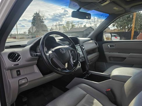 Used 2010 Honda Pilot EX-L image 10