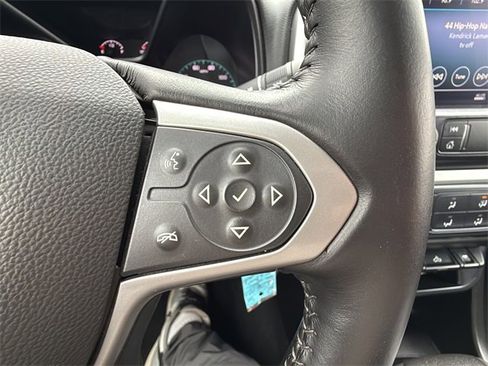 Used 2021 Chevrolet Colorado LT w/ Redline Special Edition image 28
