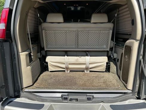 Used 2016 GMC Savana 2500 RWD image 22