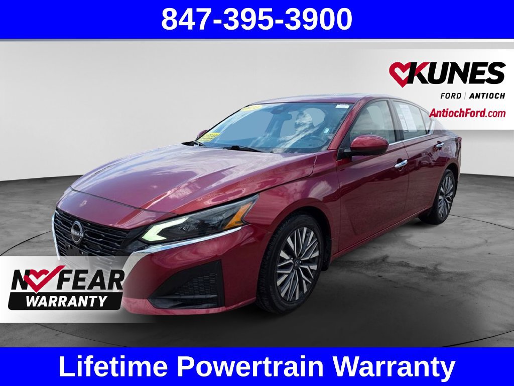 Used 2024 Nissan Altima 2.5 SV w/ SV Premium Package FWD image 5