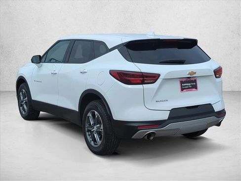 Used 2025 Chevrolet Blazer LT FWD image 10