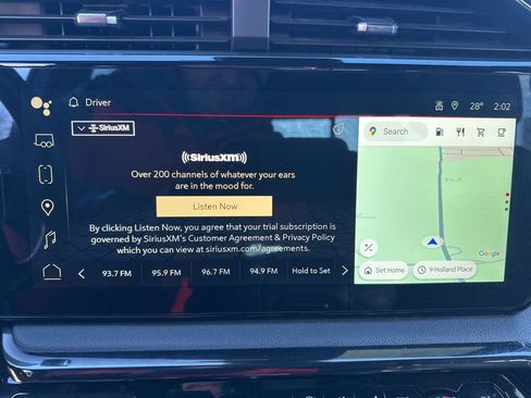 Used 2022 GMC Sierra 1500 AT4 w/ AT4 Preferred Package image 24