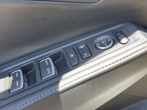 Used 2023 Honda Accord Sport image 19