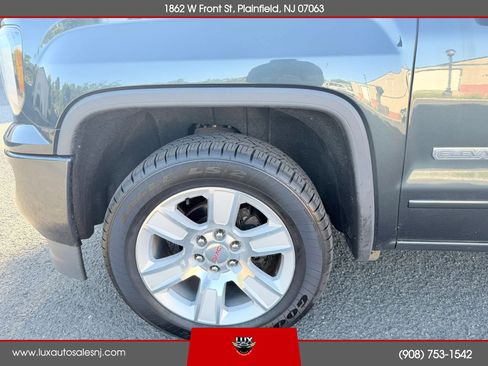 Used 2018 GMC Sierra 1500 SLE w/ SLE Value Package AWD/4WD image 43