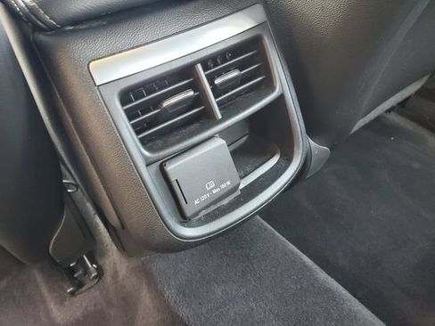 Used 2018 Chevrolet Impala Premier FWD image 14