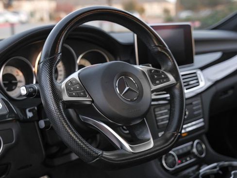 Used 2016 Mercedes-Benz CLS 400 image 12