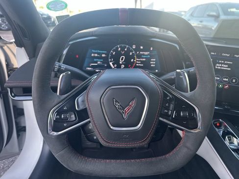 Used 2023 Chevrolet Corvette Stingray Premium Conv w/ Z51 Performance Package RWD image 20