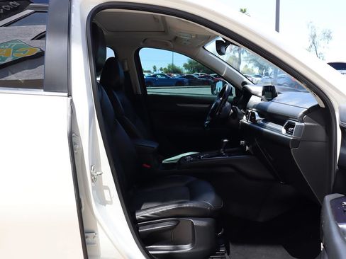 Used 2020 MAZDA CX-5 Touring FWD image 31
