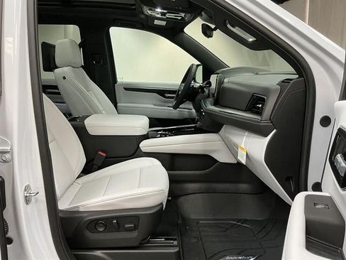 New 2026 Chevrolet Tahoe Premier AWD/4WD image 42