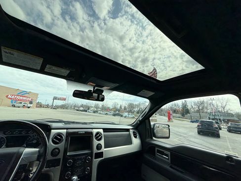 Used 2014 Ford F150 Platinum image 12