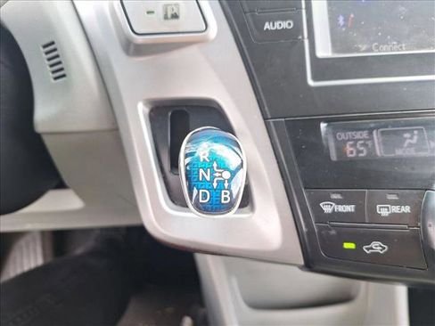 Used 2013 Toyota Prius V Two image 13