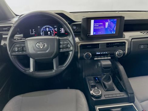 Certified 2025 Toyota Tacoma SR5 image 22