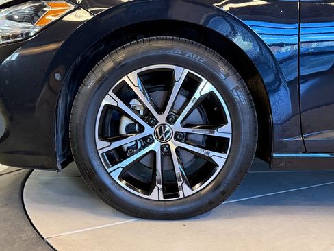 Used 2024 Volkswagen Jetta Sport image 23