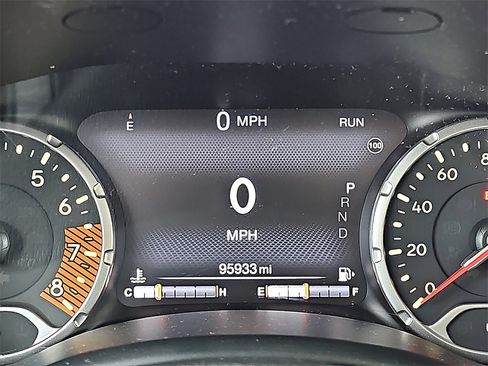 Used 2021 Jeep Renegade Latitude image 20