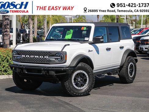 Certified 2023 Ford Bronco Badlands w/ Sasquatch Package AWD/4WD image 1