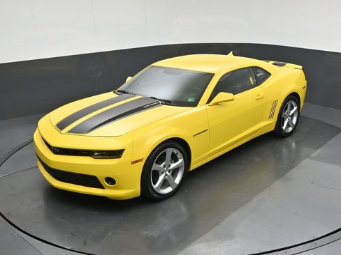 Used 2015 Chevrolet Camaro LT w/ RS Package image 51