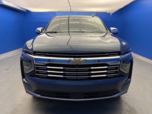 Used 2026 Chevrolet Tahoe Premier image 3