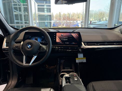 New 2026 BMW X1 xDrive28i w/ Technology Package AWD/4WD image 15