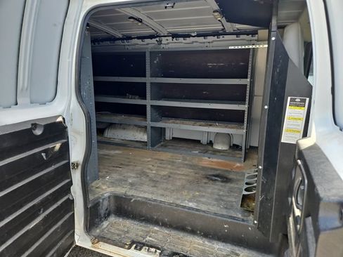 Used 2021 Chevrolet Express 2500 w/ Driver Convenience Package RWD image 10