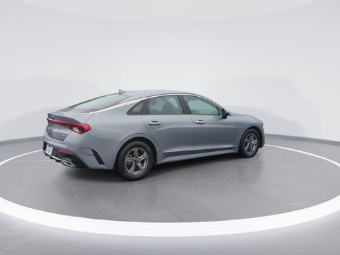 Used 2021 Kia K5 LXS FWD image 8