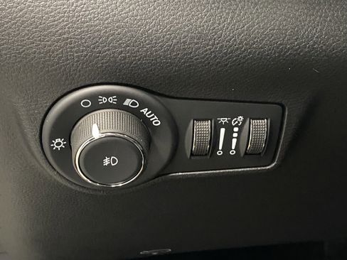 New 2026 Jeep Compass Latitude w/ Quick Order Package 29K AWD/4WD image 25