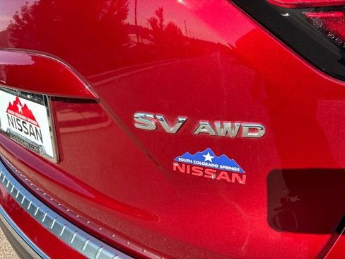 Used 2024 Nissan Murano SV AWD/4WD image 13