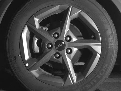 Used 2025 Kia K4 LXS image 12